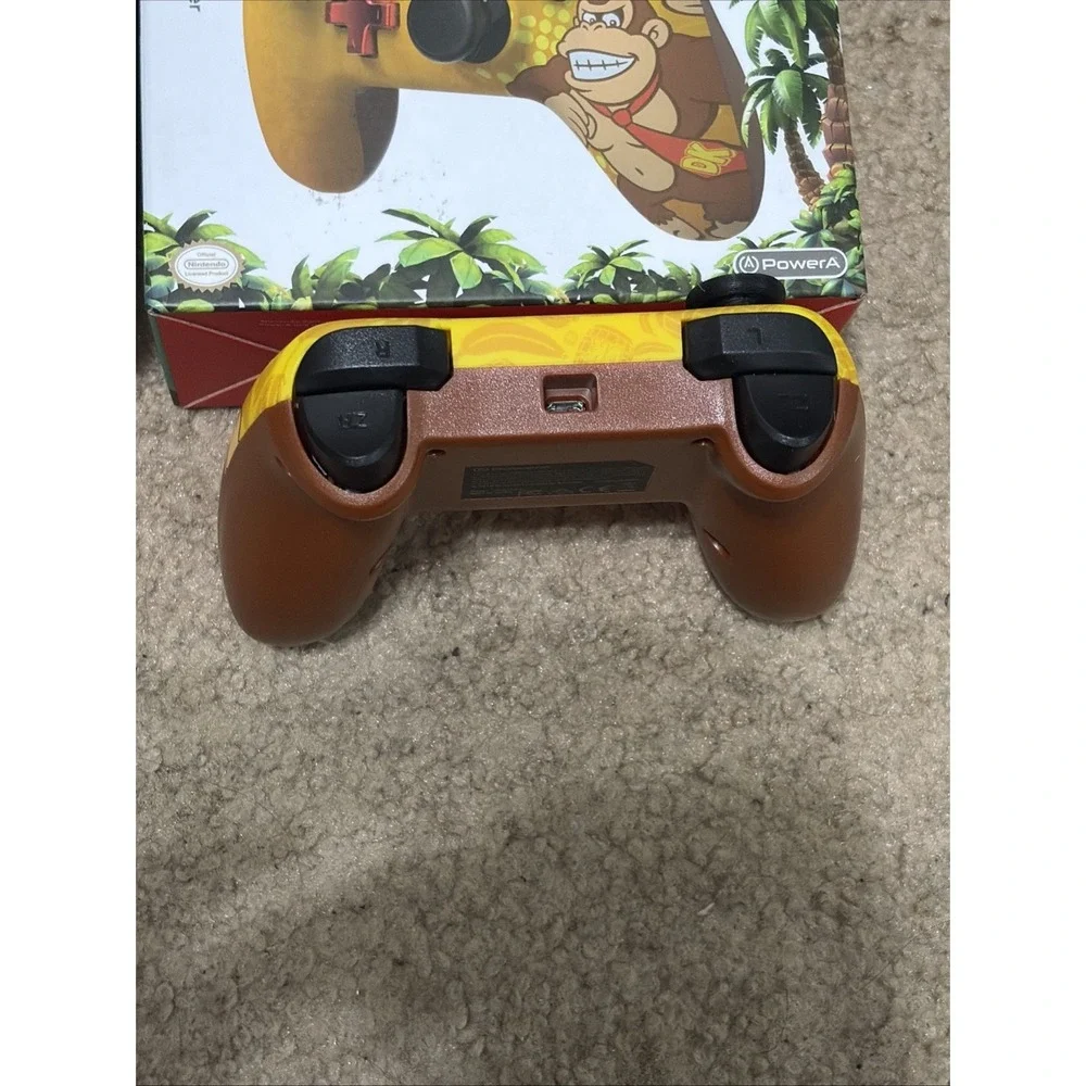 Nintendo Switch Power A Yoshi Controller  Green Donkey Kong  NO Cords Tested